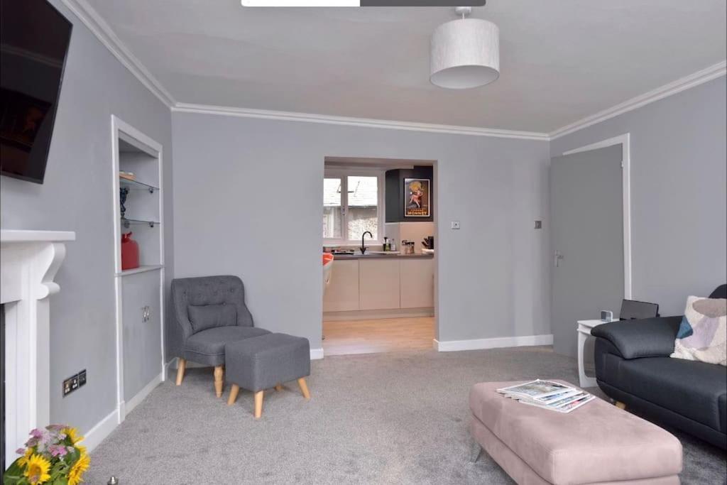 Apartment In Scottish Borders Джедборо Экстерьер фото