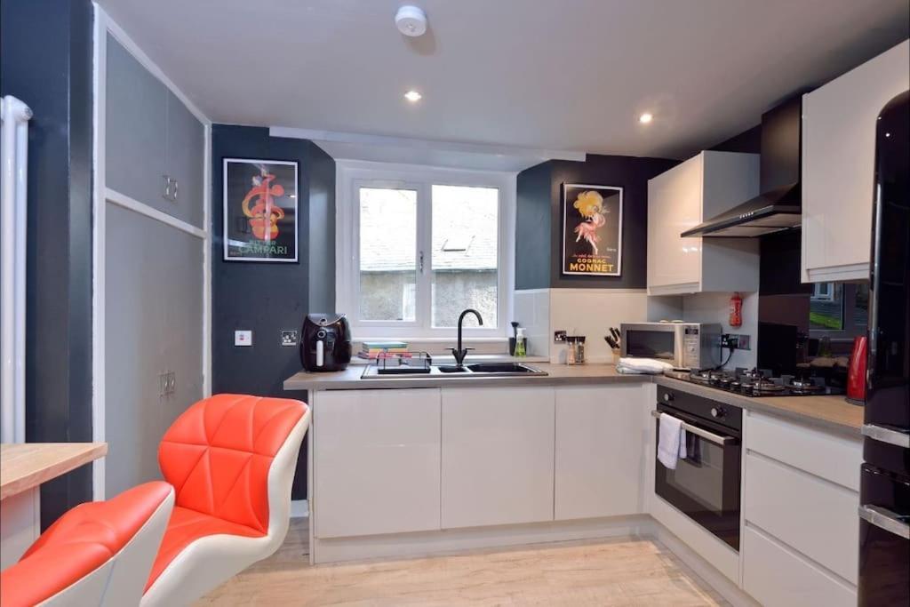 Apartment In Scottish Borders Джедборо Экстерьер фото