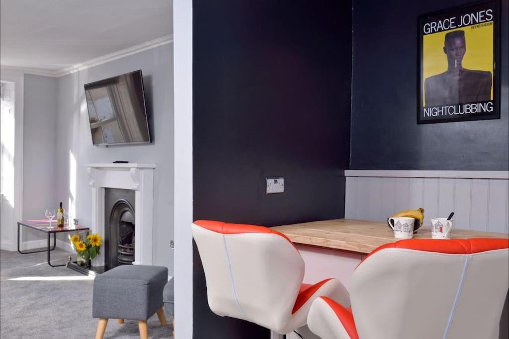 Apartment In Scottish Borders Джедборо Экстерьер фото